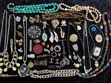 Joblot Vintage Modern Costume Jewellery Necklaces Earrings Brooch