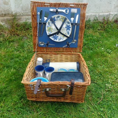 Vintage antler wicker - antler, picnic