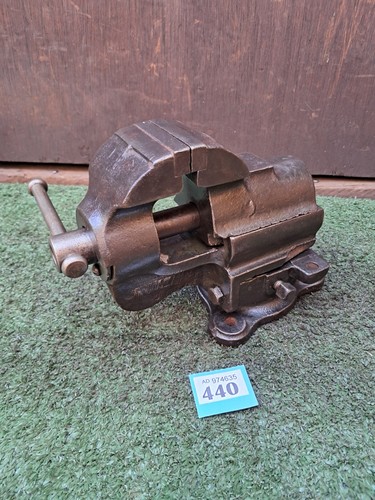 Vintage swivel base - vintage,
