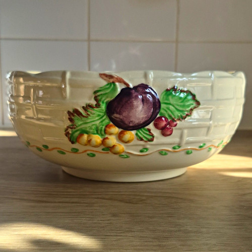 Royal staffordshire pottery - royal,