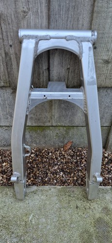 Suzuki gsxr750m swing - swing, arm