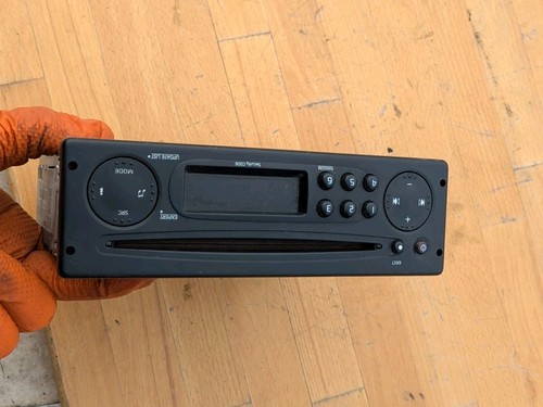 Renault traffic 014 - renault, stereo
