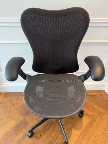 Graphite herman miller mirra - herman, 2