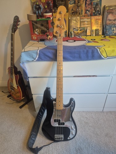 Fender precision bass guitar - precision,