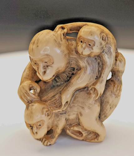 Antique japanese netsuke three - japanese,