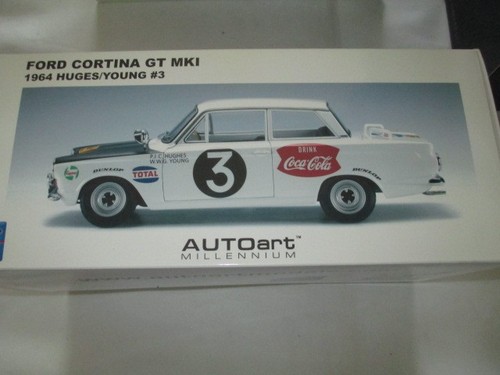 Autoart millennium ford - autoart,