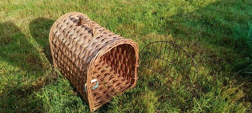 Vintage wicker pet - wicker,