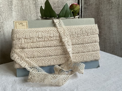 Vintage cream lace - vintage, lace,
