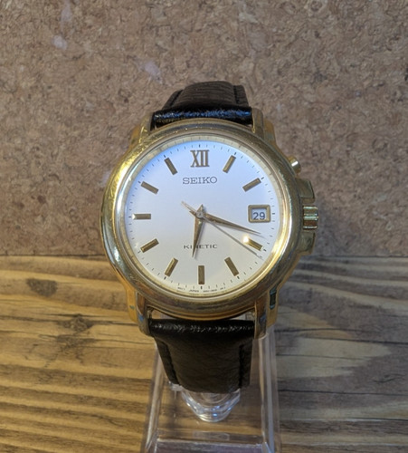 Seiko kinetic men quartz - men's,