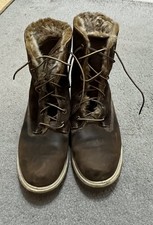 TIMBERLAND Ladies Size 7 Roll