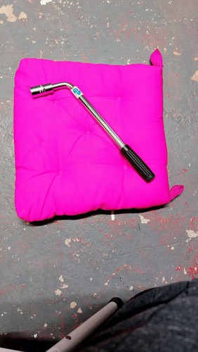 Vpa extendable wheel wrench - extendable,