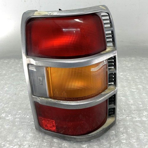 Right rear light loom - right, no