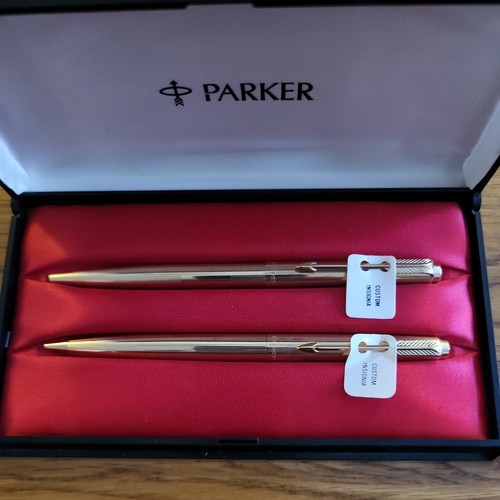 New old stock vintage parker - "new,