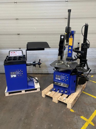 Slightly damaged tyre changer - slightly,