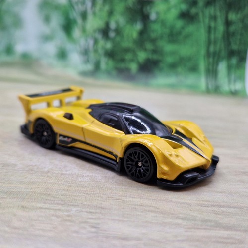 Hot wheels pagani zonda - hot, r