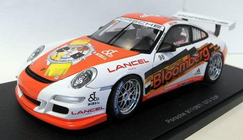 Autoart scale diecast - 1/18,