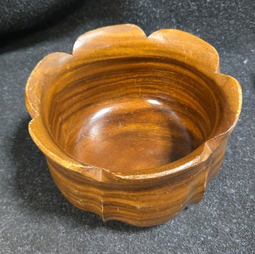 Beautiful carved wooden fruit - carved,