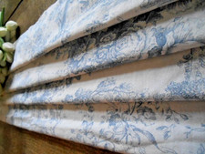 'Toile de Jouy Vintage Fabric