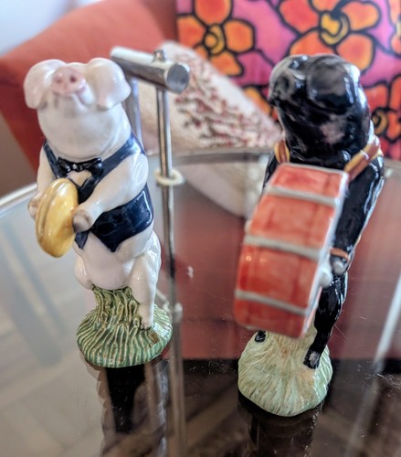 Beswick pig promenade band - beswick,