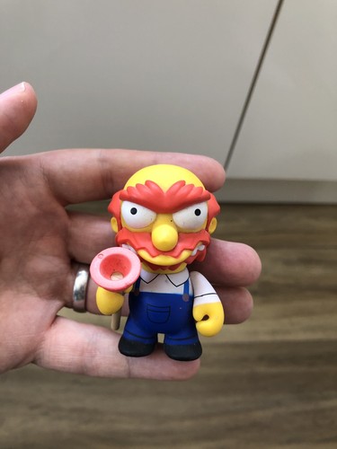 The simpsons series kidrobot - series, 2