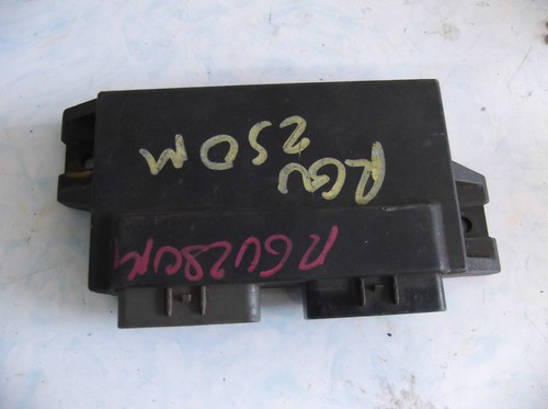 Suzuki rgv250 power valve - suzuki,