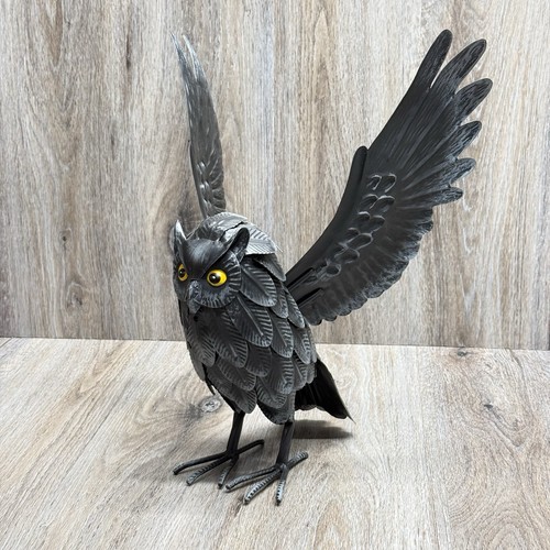 Solar owl decoy sculptures - solar,