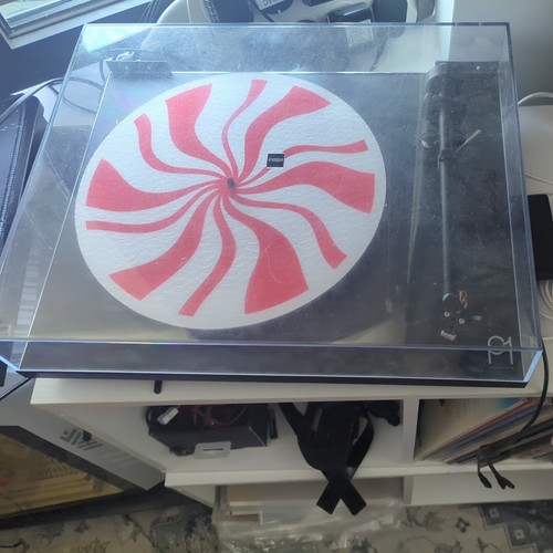 Rega planar plays - planar, –