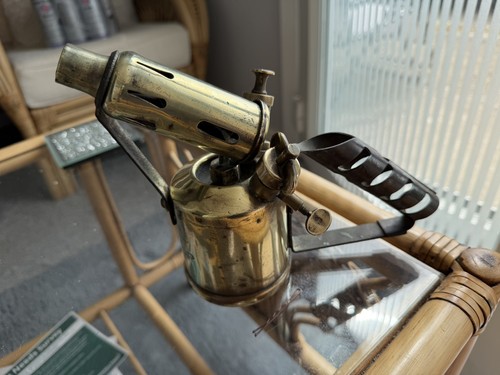 Vintage british monitor - british,