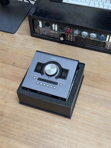 Universal audio apollo twin - audio,