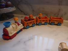 VINTAGE MATCHBOX BOOT SCHOOL LIVE N LEARN FIGURES & CHUGGY CHUFFER TRAIN.