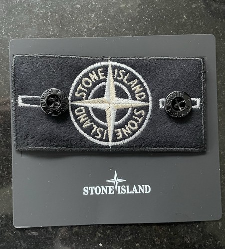 Stone island badge with - island,
