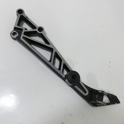 Kawasaki gpz 305 footrest - kawasaki, b
