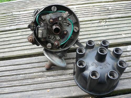 Daimler 250 distributor - daimler, v8