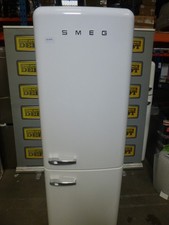 Smeg Fridge Freezer White