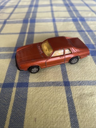 Corgi juniors jaguar s - corgi,