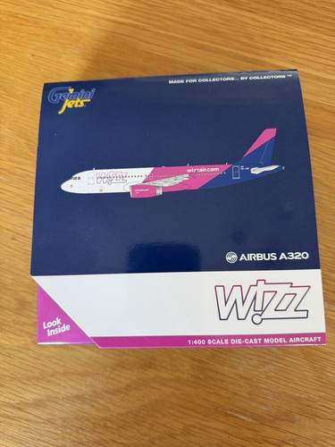 Wizz airlines airbus a320 - wizz,