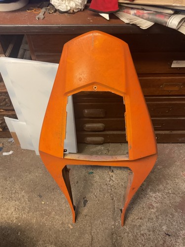 Yamaha 4xv tailpiece - r1,