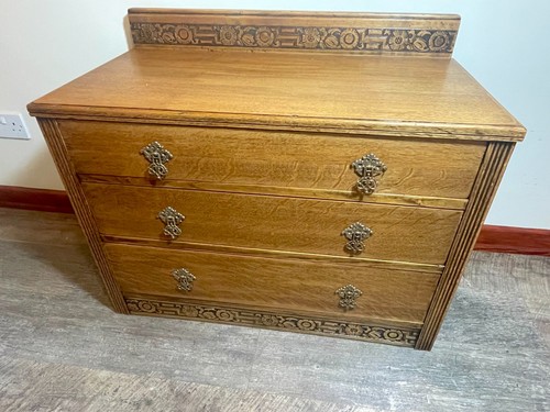 Carved oak chest drawers - drawers, |