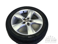 Vauxhall Astra R17 Alloy Wheel