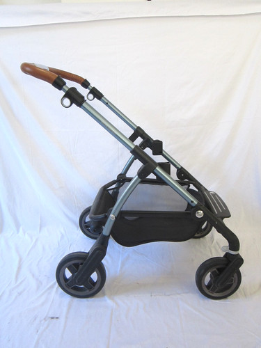 Silver cross wayfarer - cross, chassis