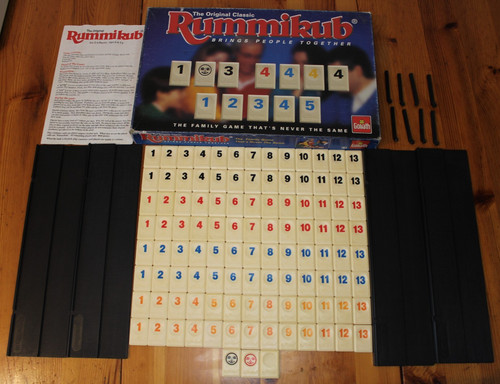 Rummikub - ,