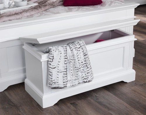 Gainsborough blanket box - gainsborough,