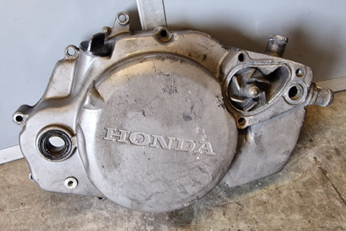 Honda ns125r clutch cover - honda,