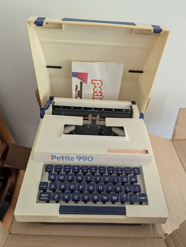 Petite 990 vintage toy - petite,