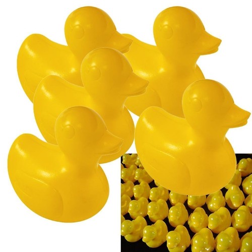 Yellow plastic ducks - yellow, 7cm