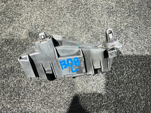 2004 toyota avensis bumper - toyota,
