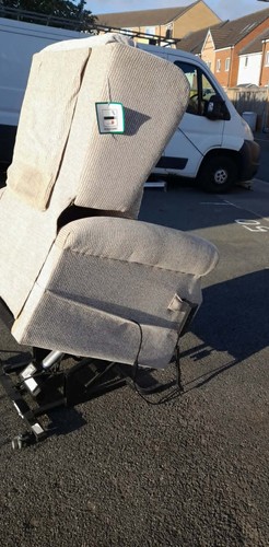 Chair rise and recline - -,
