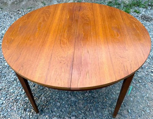 Round extending teak - teak, dining