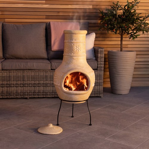 Snug valencia clay - valencia, chiminea