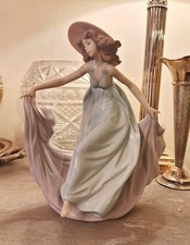 Lladro "May Dance" #5662